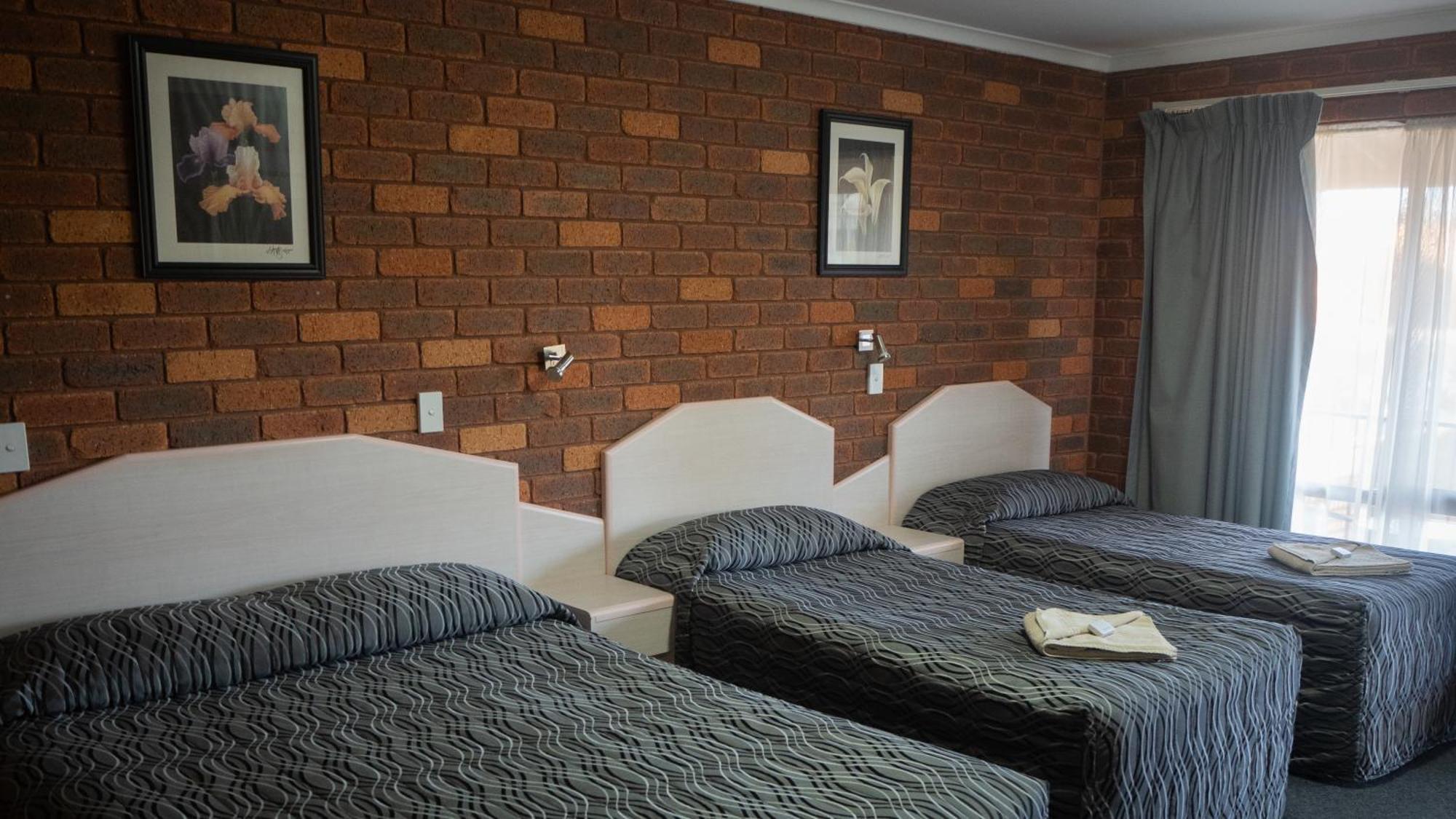 גריפית' Yambil Inn מראה חיצוני תמונה